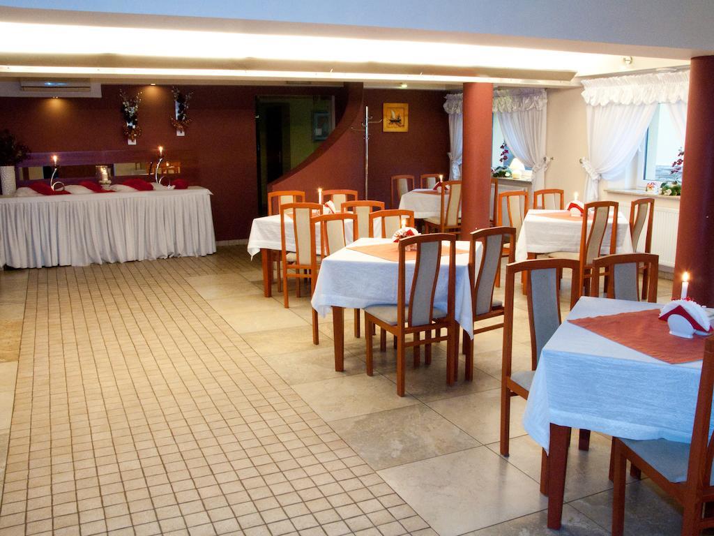 Hotel Zagiel Niewiesze Exterior foto